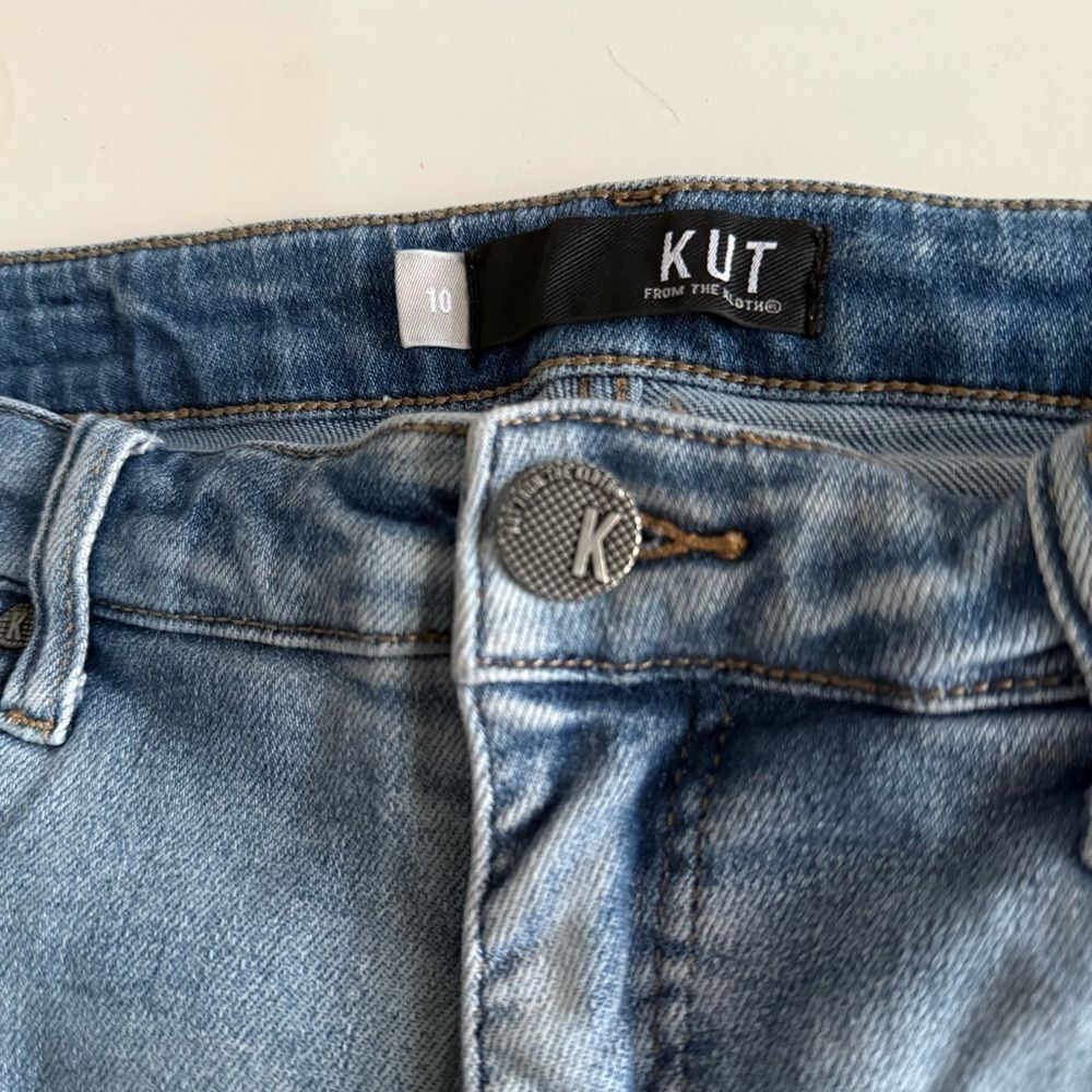 KUT Distressed Women's Ankle Jeans Raw Hem #147555 Size 10 - Picture 12 of 13